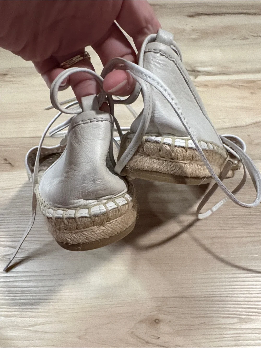FRYE Leo Perforated Ankle Wrap Leather Espadrilles size 9M minimalist summer